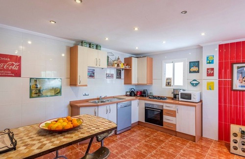 Pinos de Alhaurin Villa | Villa Ambroise: Oceanfront Retreat with Private Pool & Spa