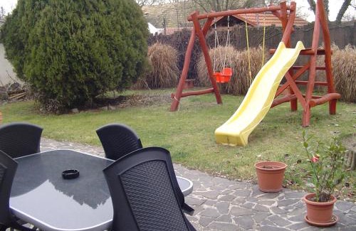 Sturovo Villa | Villa Ametyst: Pet-Friendly Oceanfront Escape with Spa