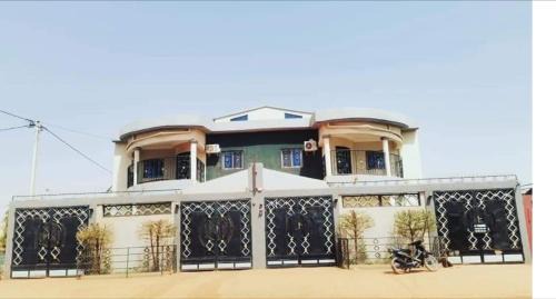 Ouagadougou Villa | Villa Amina splendid and elegant