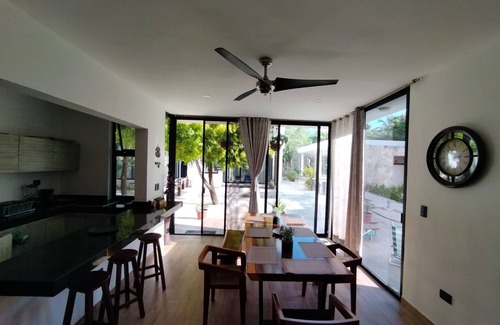 Telchac Puerto Villa | Beachfront Villa Amore 8: Relaxing Retreat in Antalea