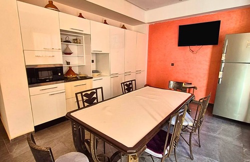 Menara Villa | Villa Amroth 450m² with private pool
