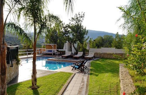 Armenoi Villa | Family-Friendly Villa Amvrosia with Pool in Kalives, Crete