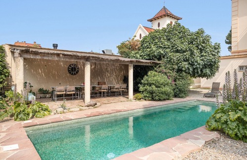 Sant Vicenc de Montalt Villa | 'Villa Antonia' with Sea View, Wi-Fi and Air Conditioning