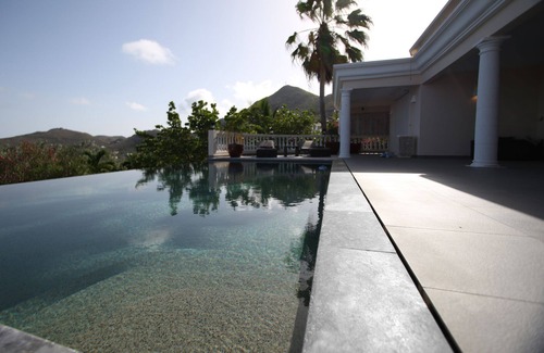 Dawn Beach Estates Villa | Villa Anegada: An Elegant Retreat with Refined Comfort