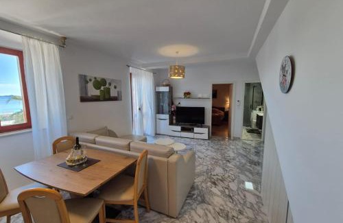 Mlini Apartment | Guest Rated: Villa Ana Apartments - Ideal Family Getaway
