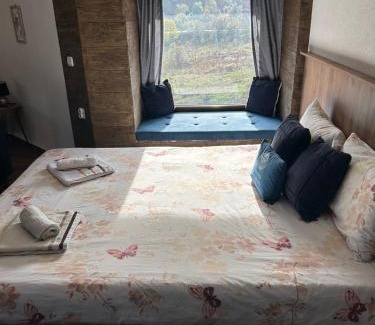 North Macedonia Apartment | Kid-Friendly Getaway at Villa ANA-Mavrovo - Rated 9/10