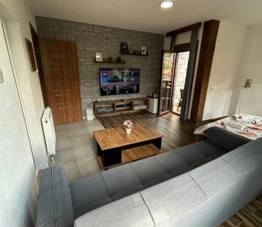 North Macedonia Apartment | Kid-Friendly Getaway at Villa ANA-Mavrovo - Rated 9/10
