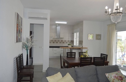 Alhaurin el Grande Villa | Inviting Villa with Pool, Garden & Wi-Fi; Pets Welcome