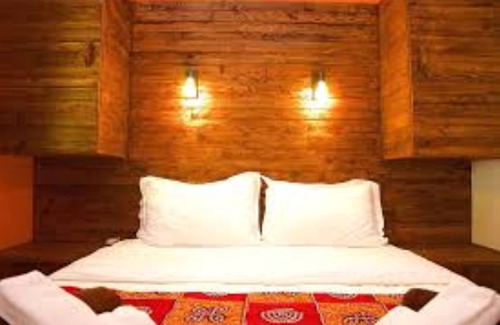 Pointe Aux Sables Hotel | Villa Anakao: Guest Rated 9/10 with Pool and Spa Amenities