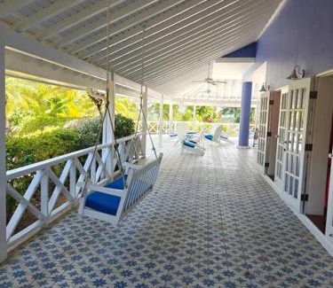 Patience Hill Villa | Villa Ananda Tobago