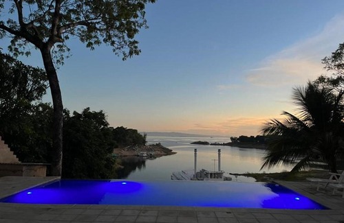 Siavonga House | Villa Anastasia: Family-Friendly Retreat with Pool