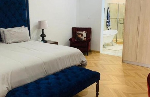 Siavonga House | Villa Anastasia: Family-Friendly Retreat with Pool