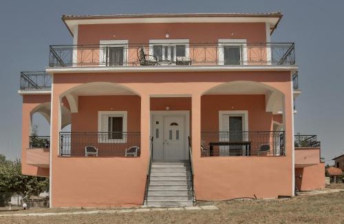 Archaia Olympia Villa | Elegant Villa Ancient Olympia - Guest Rated 9.4/10