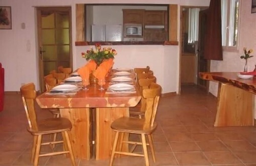 La Bouverie Cottage | Relax in Peaceful Provence: Pet-Friendly Villa with Spa