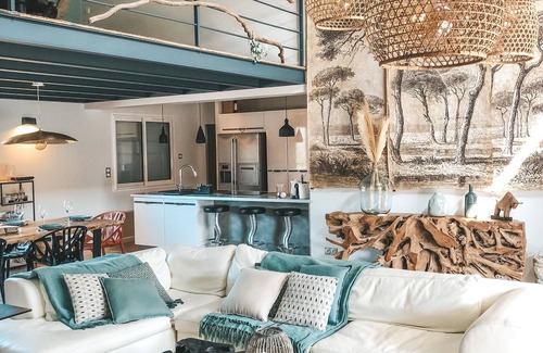 Mont Duplan Villa | Villa and Mazet La Nîmoise: Relax by the Ocean View Pool