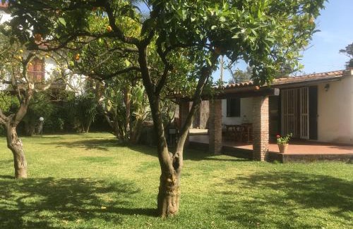 Fondachello House | Villa Andrea: Oceanfront Oasis with Private Beach Access
