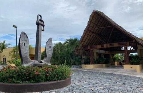 Ixtapa Villa | Villa Andrea, Porto Ixtapa: Breathtaking Views Await You