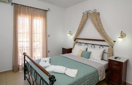 Aegiali Apartment | Discover Villa Andromeda: Family-Friendly Retreat, Rated 9.7