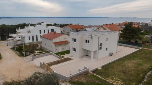 Kozino Villa | Child-Friendly Villa Anita Kožino: 4-Star Guest Rated 10/10