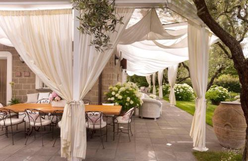 Sant'Agata sui Due Golfi Bed & Breakfast | Villa Annabelle: Guest Rated 10/10 with Restaurant & Breakfast