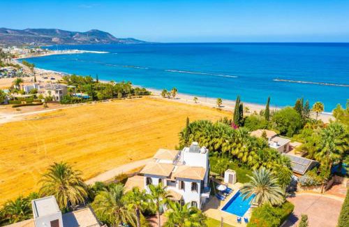 Latchi Villa | Villa Anna: 4-Star Retreat with Pool & Family Amenities