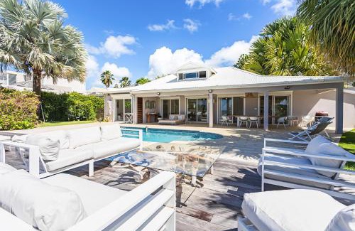Dampierre Villa | Villa Anse Vinaigri: Beach Access, Family-Friendly Amenities