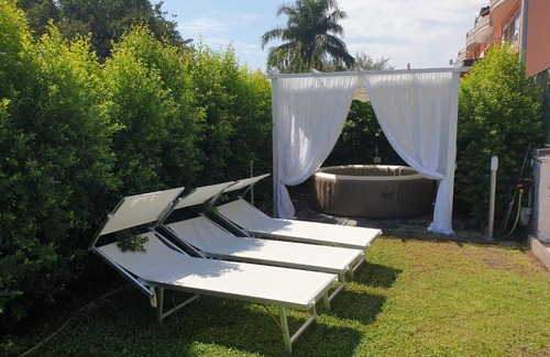 Riposto House | Delightful Villa Antares with Pool and Hot Tub Amenities