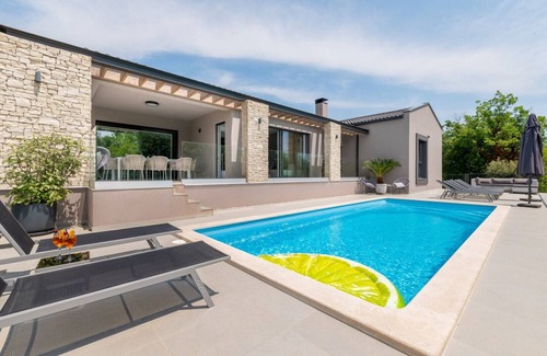 Nedescina Villa | Villa AntheaPaola near Labin - Rabac for 8 people with heated private pool and children playground