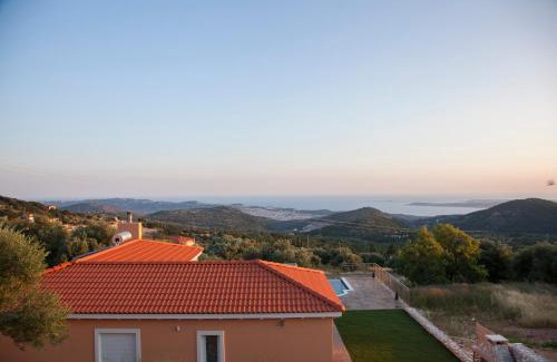 Dilinata Villa | Villa Anthodesmi: 4-Star Haven with Pool and Family Fun