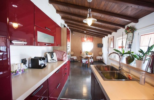 Velletri Villa | Villa Antici: Family-Friendly Retreat with Pool & Breakfast
