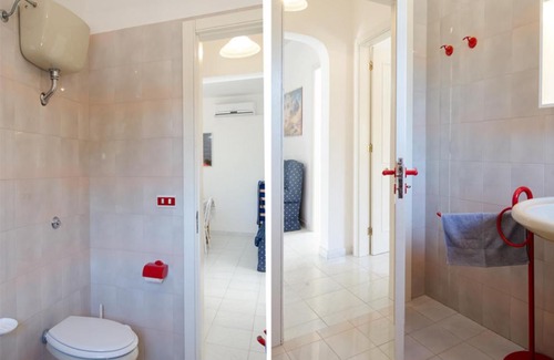 Torre Colimena House | Inviting Villa Antonella with Garden and Family-Friendly Amenities