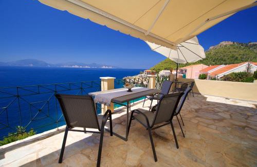 Frourion Villa | Relax at Villa Apoplous: Poolside Bliss & Ocean View