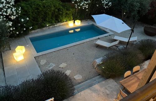 Saint-Etienne-du-Gres House | Villa Aprile: Family-Friendly Retreat with Pool & 9.5 Rating