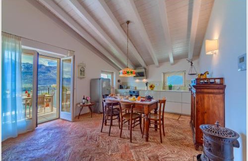 Vercana Apartment | Oceanfront Bliss at Villa Aquarius - Larihome A08