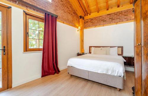 Fatih Villa | Relax at Villa Arancia Istanbul with Spa and Turkish Bath