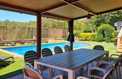 Lloret de Mar Villa | Villa Arbuсies: Oceanfront Retreat with Private Pool