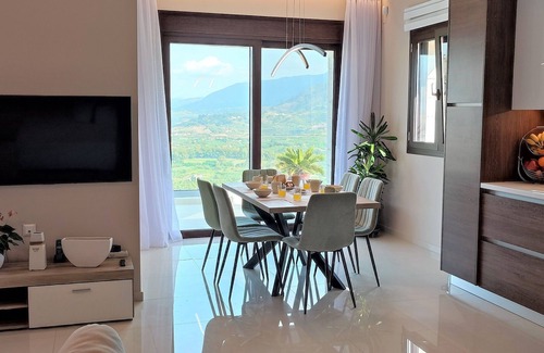 Exopoli Villa | Villa ArGia: Private Pool & Ocean View Retreat