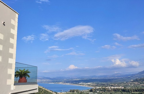 Exopoli Villa | Villa ArGia: Private Pool & Ocean View Retreat