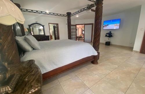 Cul de Sac Villa | Villa Armantine