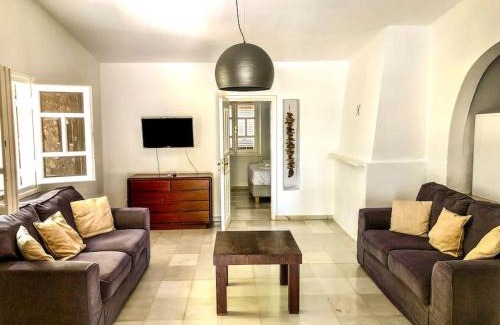 Agii Anargiri Villa | Enchanting Villa Artemis with Oceanfront Pool in Porto Heli