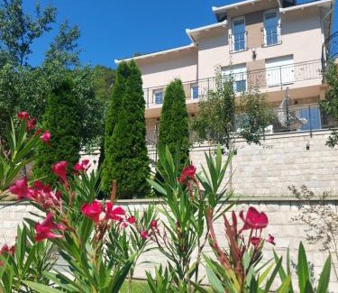 Konjic House | Villa AS na Jablaničkom jezeru
