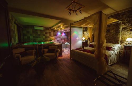 Venetico House | Villa Asia Luxury Suite