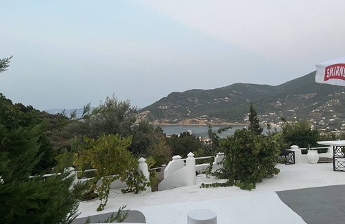Skopelos Villa | Eco-Friendly Villa Aspalathus Gold: Oceanfront Paradise