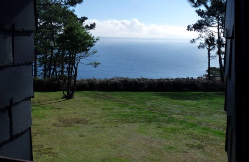 Crozon House | Seaside Escape at Villa Cap de la Chèvre with Ocean Views