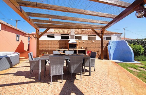 Tunes Villa | Villa "At-tunis" with Private Pool, Terrace & Free Wi-Fi