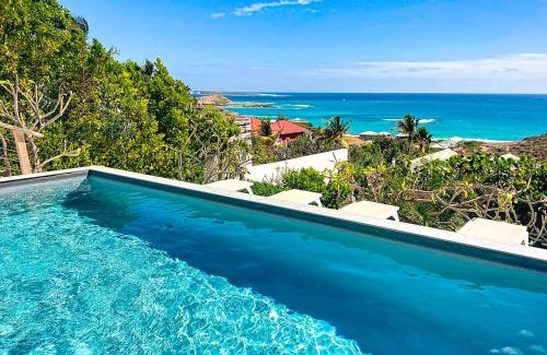 Cul de Sac Villa | Villa Atao: Breathtaking Views of Orient Bay Await You
