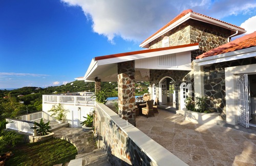 Cap Estate Villa | Experience Tranquil Bliss at Villa Atlantis by the Ocean