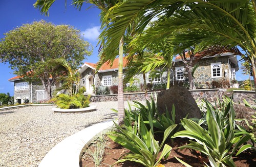 Cap Estate Villa | Experience Tranquil Bliss at Villa Atlantis by the Ocean