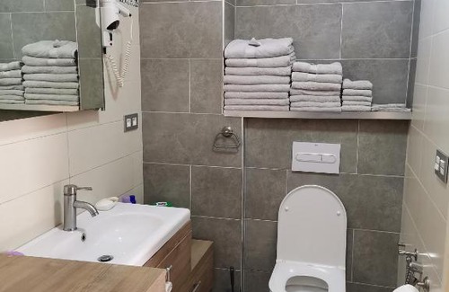 Imi Ouaddar Villa | ```html
Relax at Villa Atlas: Pet-Friendly with Pool & Family Fun
```