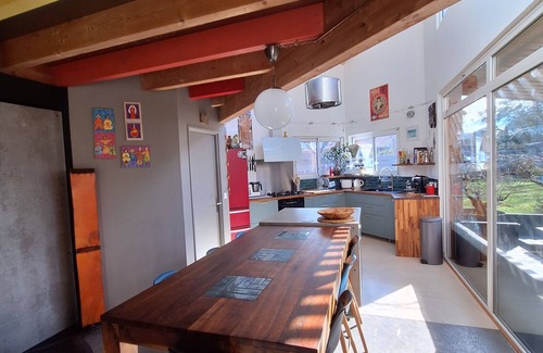 Tosse Villa | Cozy Villa Atypique: Perfect for Families Near Beach & Lake